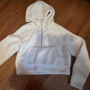 Lululemon Cream Sherpa Scuba Quarter Zip